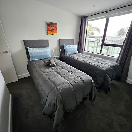 Luxury Beach Escape - 6 Adams Ave Mt Maunganui マウント・マウンガヌイ エクステリア 写真