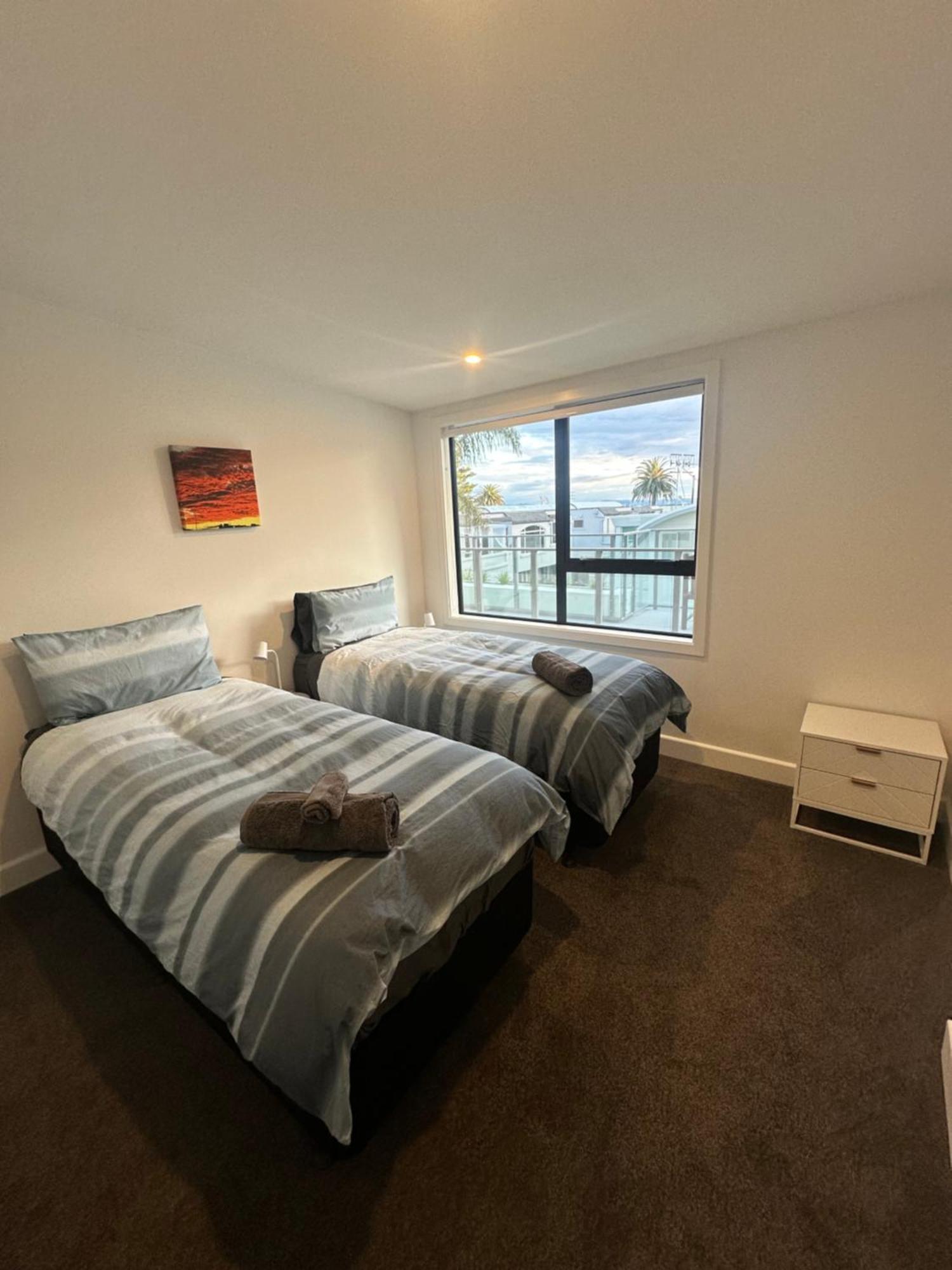 Luxury Beach Escape - 6 Adams Ave Mt Maunganui マウント・マウンガヌイ エクステリア 写真