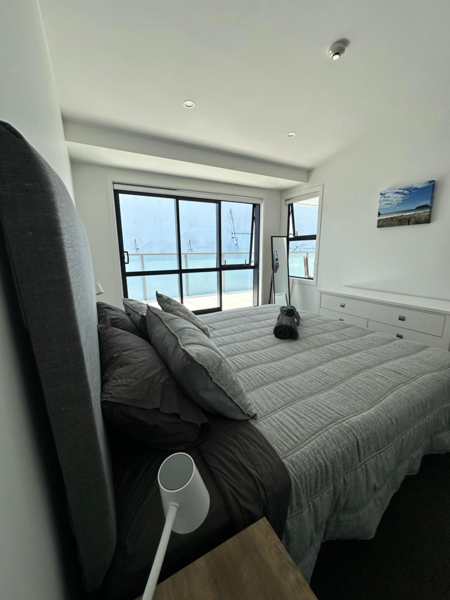 Luxury Beach Escape - 6 Adams Ave Mt Maunganui マウント・マウンガヌイ エクステリア 写真